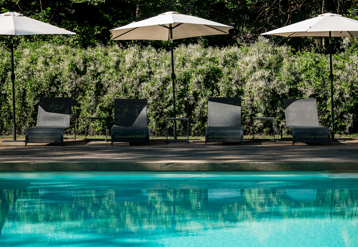 RELAX BY THE POOL 