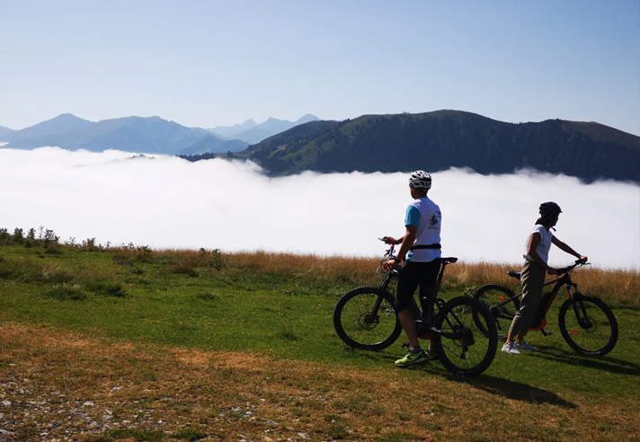 MOUNTAIN BIKING 
